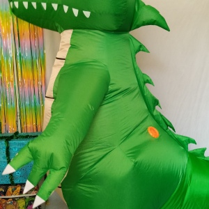 Надувной костюм Крокодил