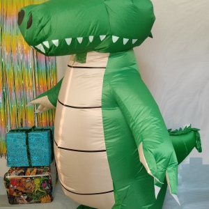 Надувной костюм Крокодил